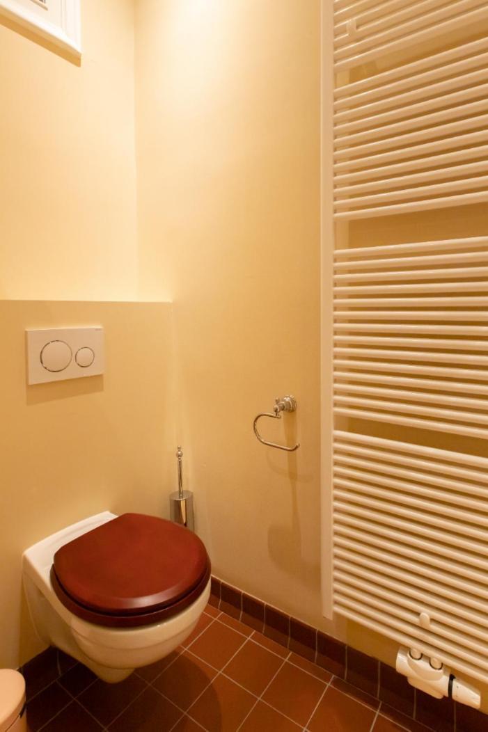 אנטוורפן Pauline Loveling Apartment With Quiet Garden And 2 Bathrooms מראה חיצוני תמונה